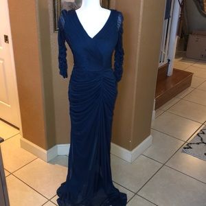 Adrianna Papell Evening gown